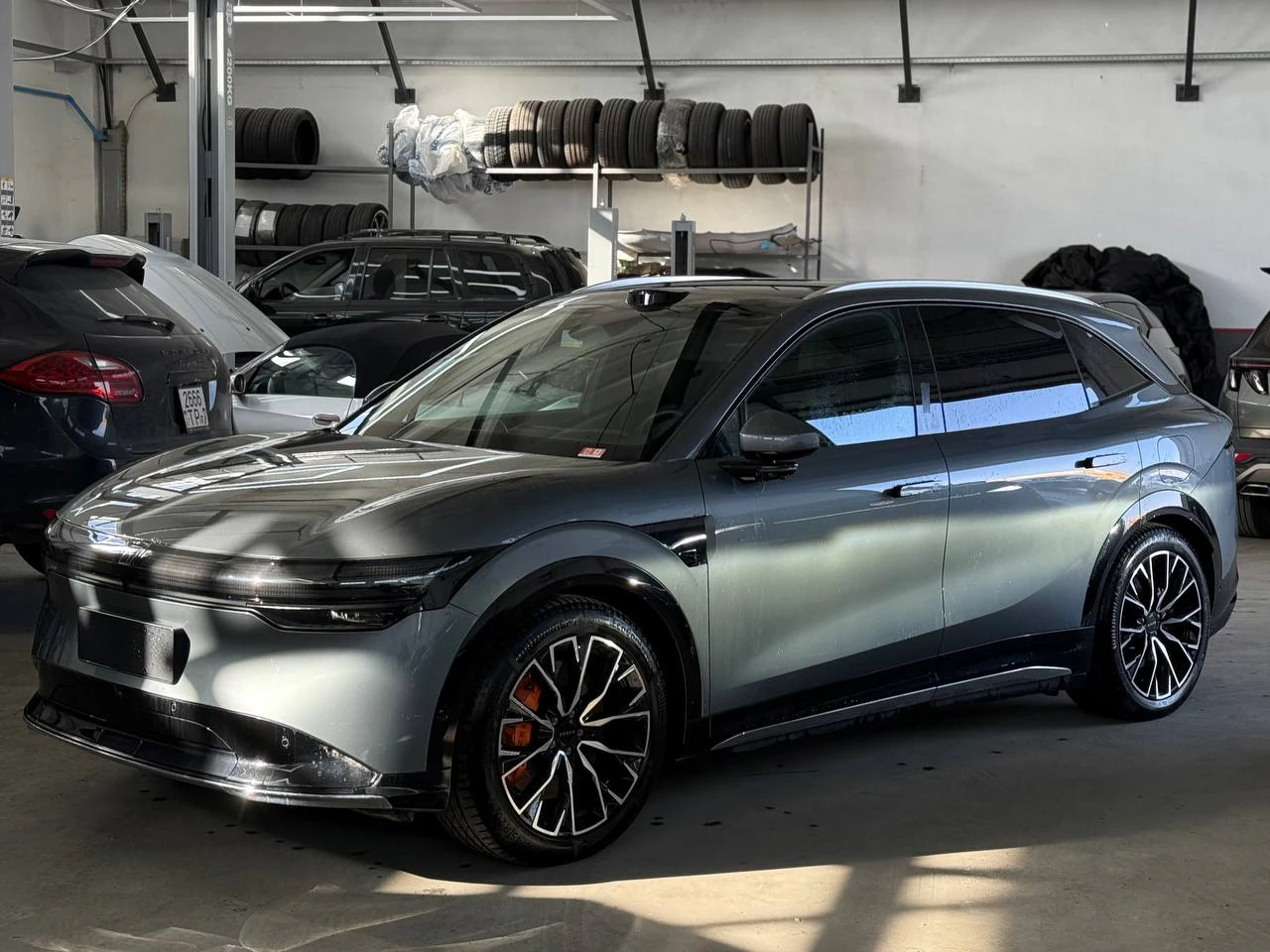 Zeekr 7X Long-range 4WD intelligent driving version 705 km в наличии в Минске — купить сейчас в BYCARS