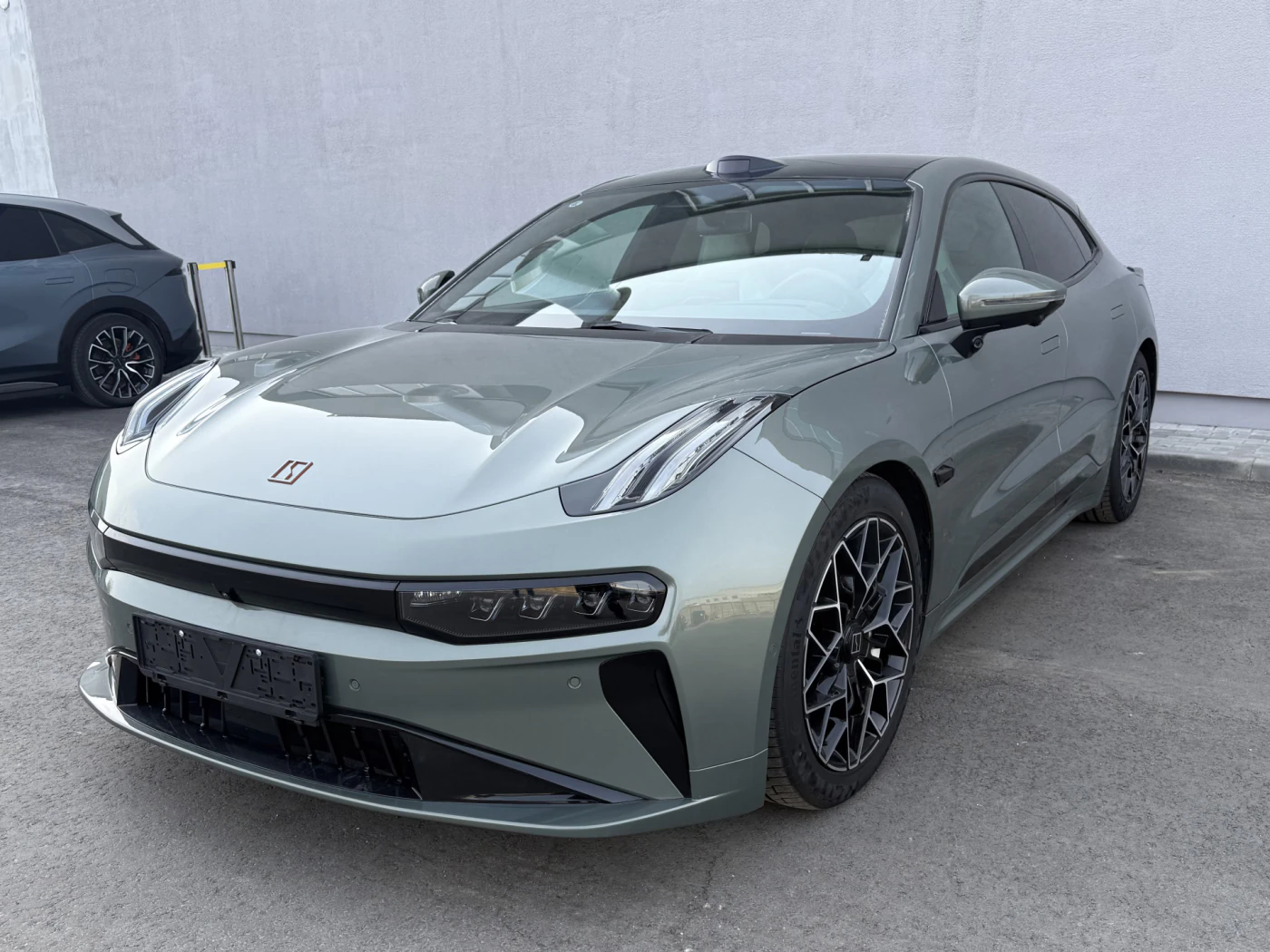 Zeekr 001 YOU 2024 705 km в наличии в Минске — купить сейчас в BYCARS