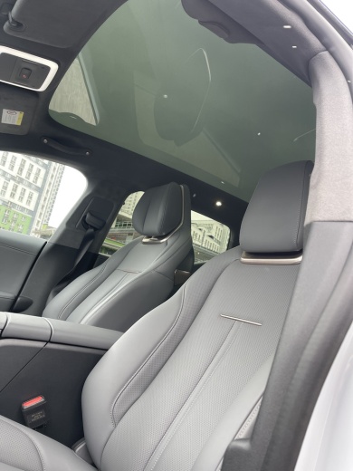 Zeekr X комплектация YOU (4 места) Серый на сером салоне