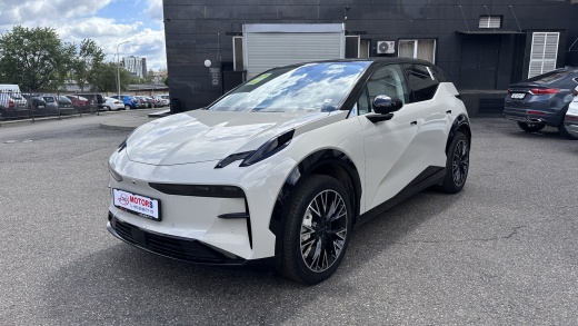 Zeekr X комплектация YOU (5 мест) Бежевый