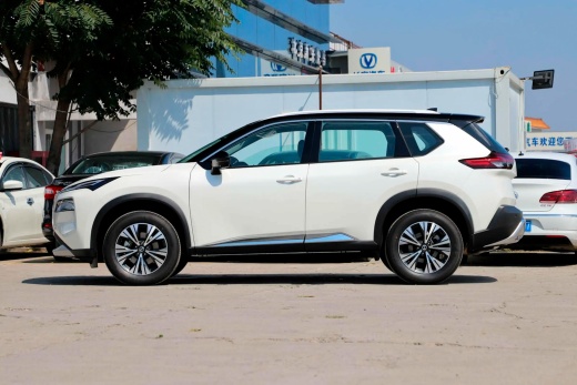 Купить Nissan X-Trail в Минске