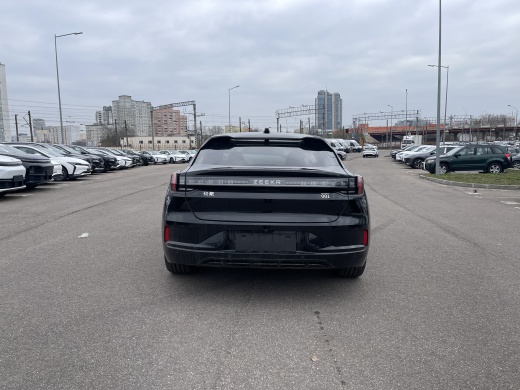 Zeekr 001 2024 комплектация YOU + Z-sport package Чёрный