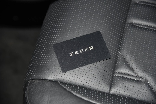 Купить Zeekr 001 в Минске