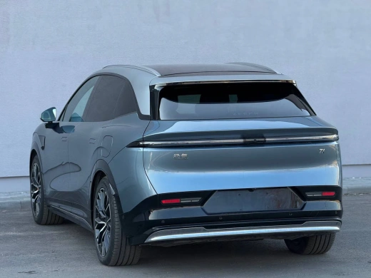 Zeekr 7X Long-range 4WD intelligent driving version 705 km