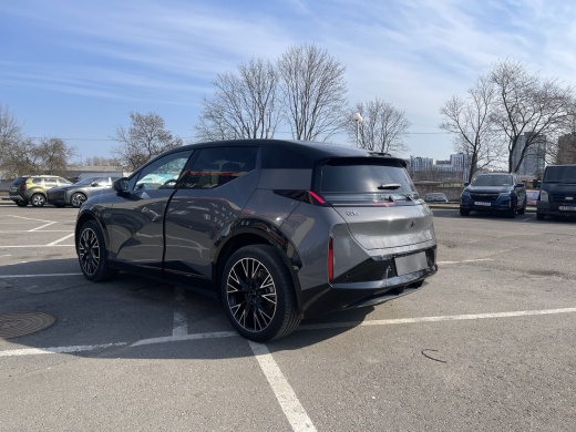 Zeekr X комплектация YOU (5 мест) Серый