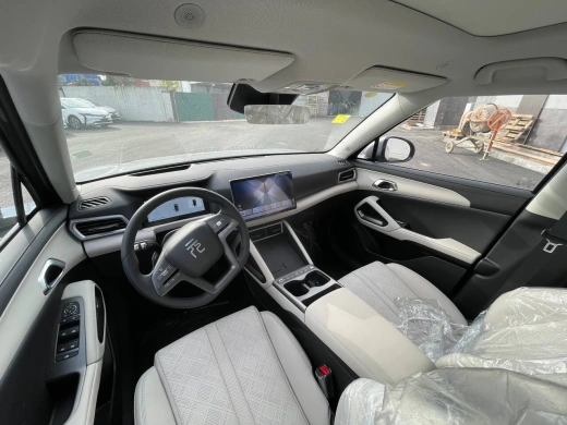 BYD Yuan Up 45 kWh (177 л.с.) Transcedent 401 km