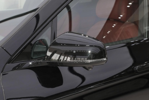 AITO M5