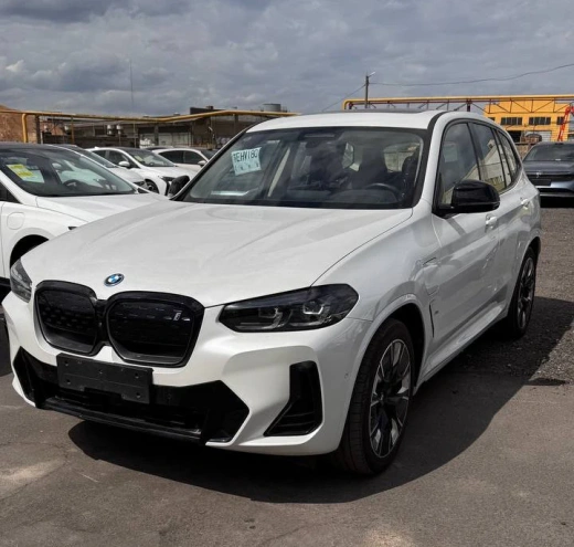 BMW iX3 80 kWh (286 л.с.) Maximum 530 km