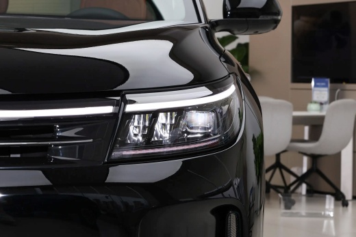 AITO M7