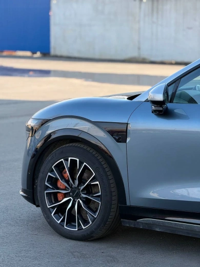 Zeekr 7X Long-range 4WD intelligent driving version 705 km