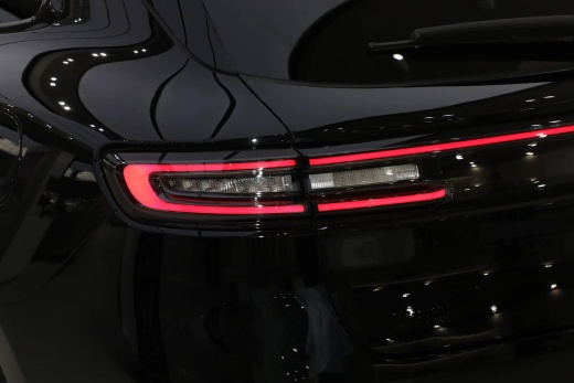 AITO M5