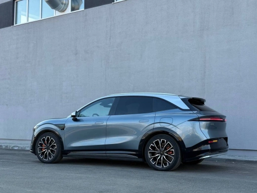 Zeekr 7X Long-range 4WD intelligent driving version 705 km