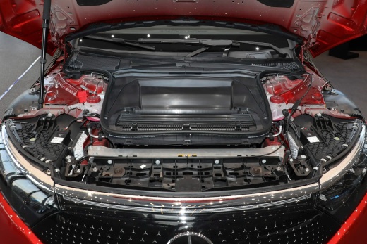 Купить Mercedes Benz EQS в Минске