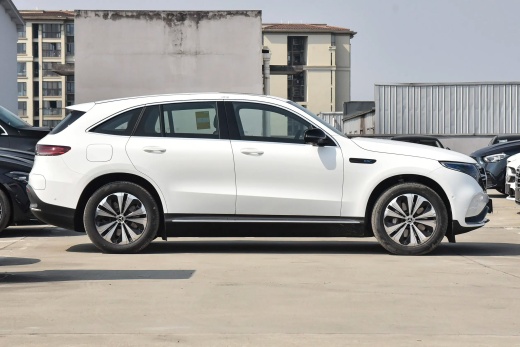 Купить Mercedes Benz EQC в Минске