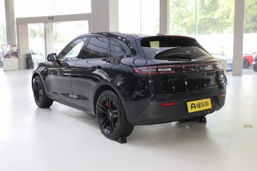 AITO M5
