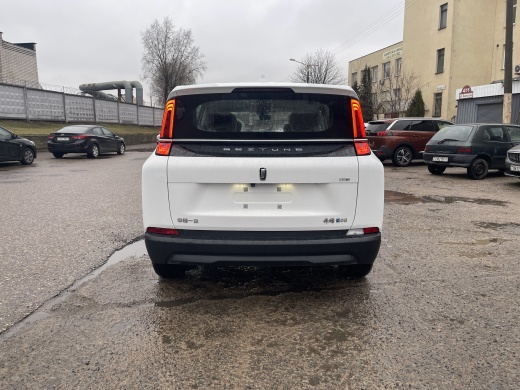 FAW Bestune NAT 2024