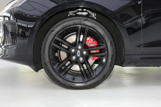 AITO M5
