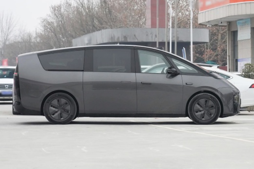 Купить Li Auto Mega в Минске