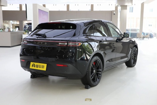 AITO M5