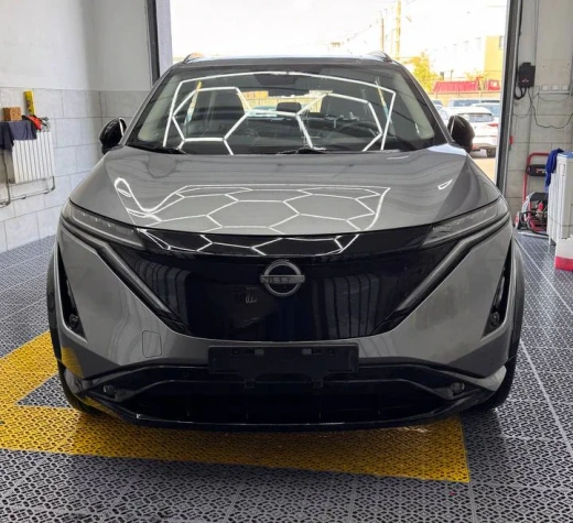 Nissan Ariya 90 kWh (394 л.с.) Maximum 533 km Серый