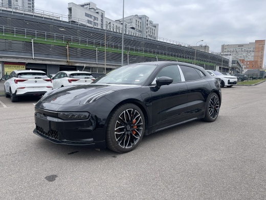 Zeekr 001 2024 комплектация YOU + Z-sport package Чёрный