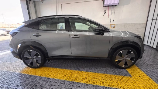 Nissan Ariya 90 kWh (394 л.с.) Maximum 533 km Серый